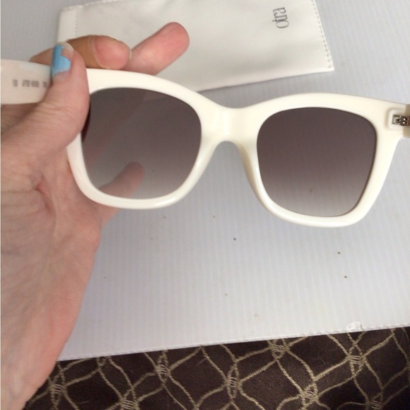 NEW! Rare Quay Australia After Hours  Bone Ivory Sunglasses - Picture 5 of 5